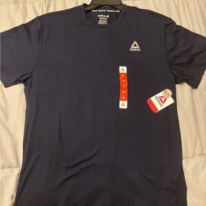 NWT Reebok Men's Navy Blue T-Shirt